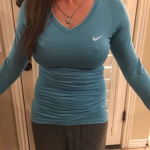 Nike dri fit long sleeve workout top